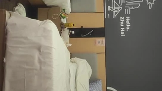大王叫我来巡她一家人的乱伦生活