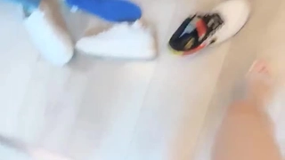 假日的城中村真繁荣大白天小巷到处坐着等客的妹子_挑了个漂亮少妇出出火1080P高清