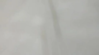 颜值不错的骚人妻小少妇全程露脸丝网诱惑，性感的大奶子，逼逼特写展示，伸着舌头要舔狼友大鸡巴自己抠逼逼第01集