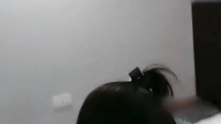 大奶少女被胸部丰满的多米娜操逼