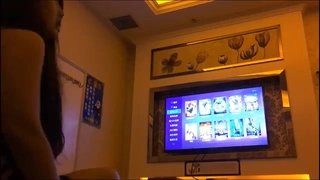 空姐情趣制服_网红美女！为还网贷下海！高颜值_无毛粉穴，M腿_跳蛋_震穴，假屌磨蹭_极度诱惑